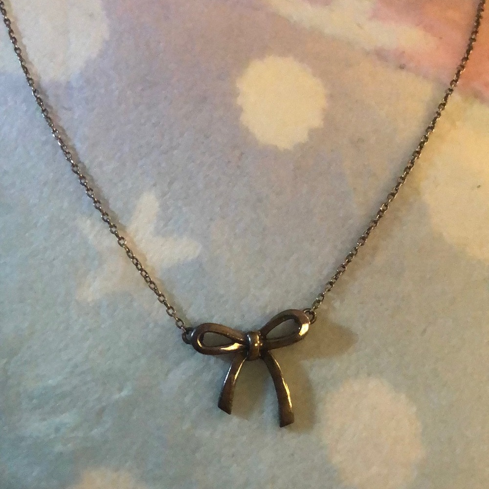 Tiffany bow necklace